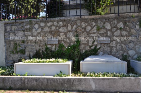 ikisinin mezarı